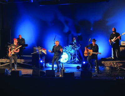 D'une ombre à l'autre chante Cabrel