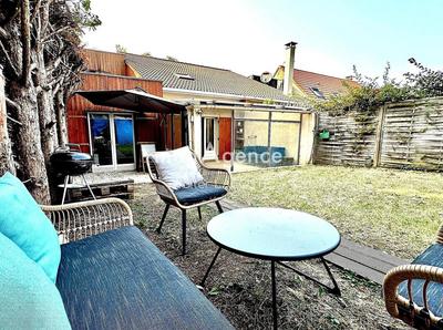 Maison traditionnelle - 118 m² - 5 pièces