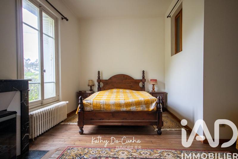 Maison de maîtres - 246 m² - 10 pièces