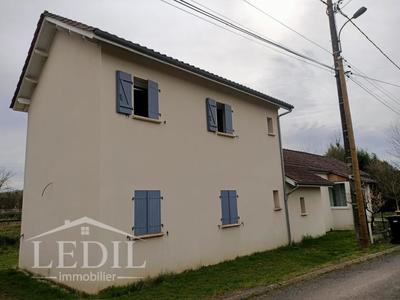 Maison - 140 m² - 4 pièces