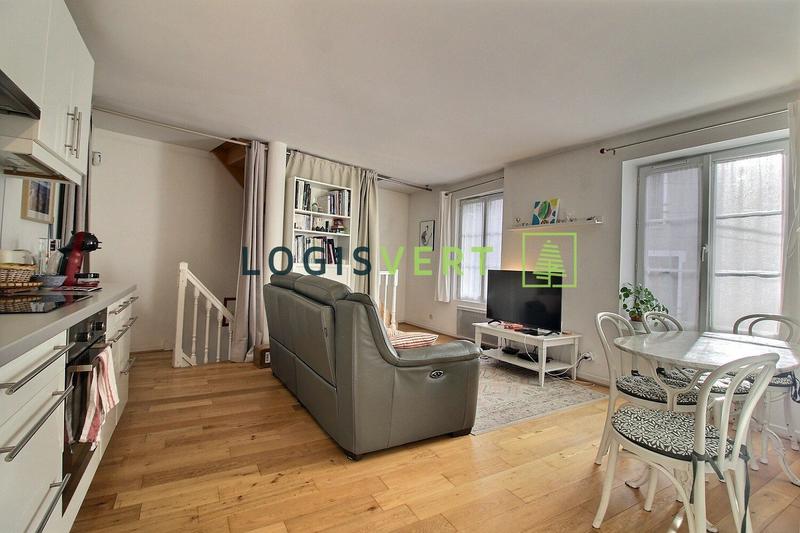 Duplex - 84 m² - 4 pièces