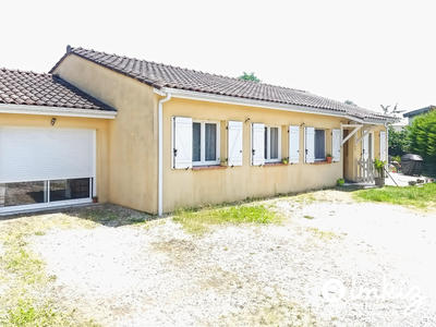 Maison - 105 m² - 5 pièces