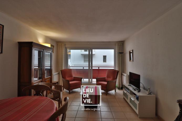 Appartement ancien - 62 m² - 3 pièces