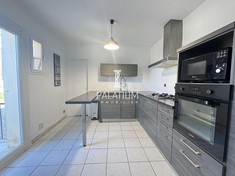 Maison - 102 m² - 4 pièces