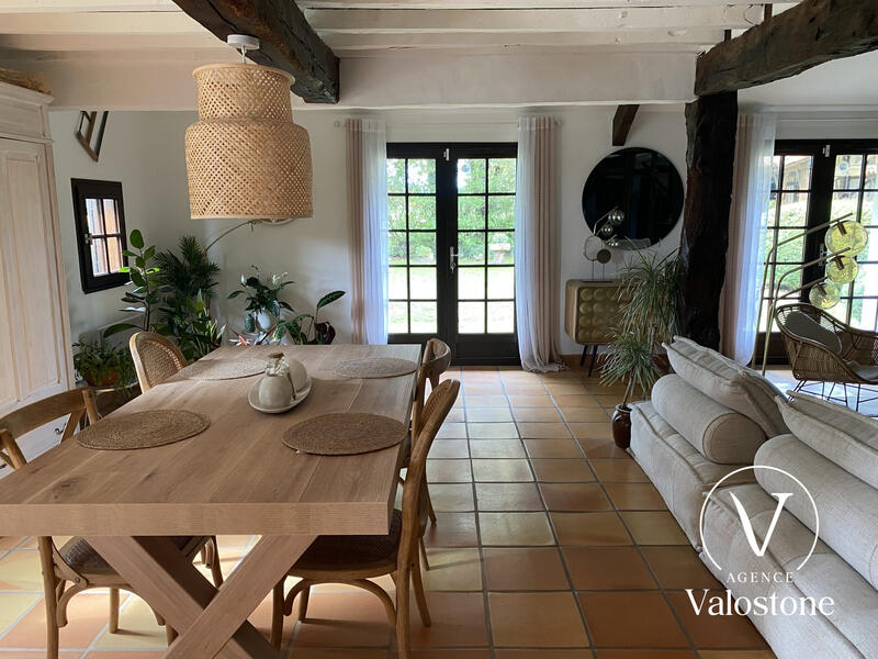 Maison - 169 m² - 5 pièces