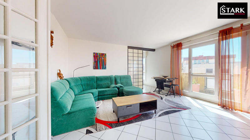 Appartement - 100 m² - 6 pièces