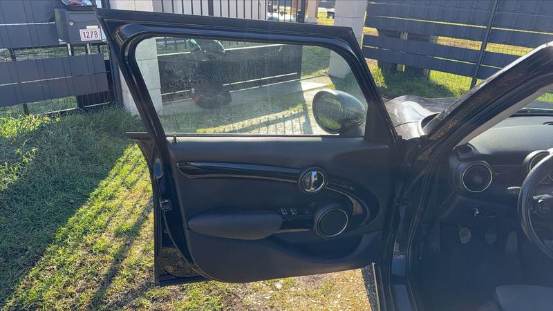 Mini Mini Cooper 1.5 136 Chili