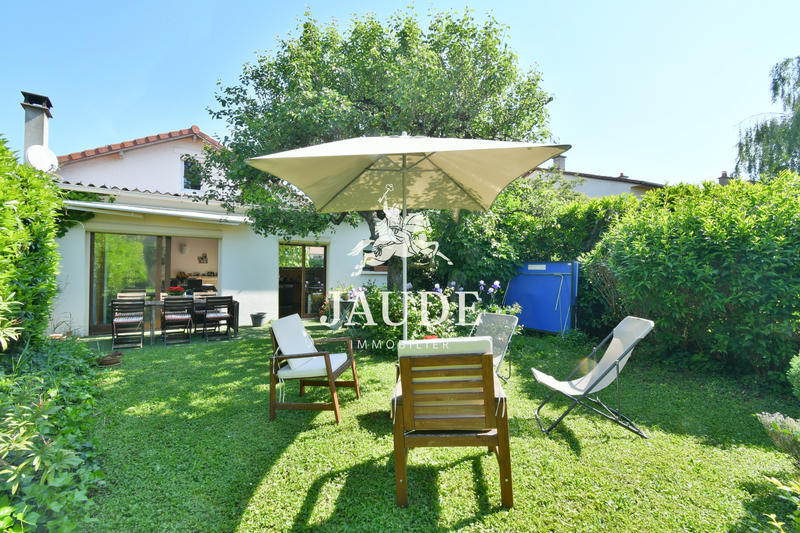 Maison - 140 m² - 5 pièces