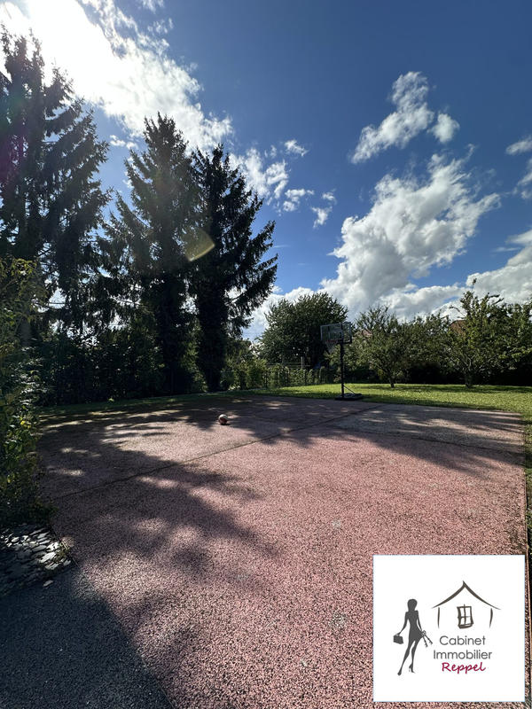 Maison - 141 m² - 5 pièces