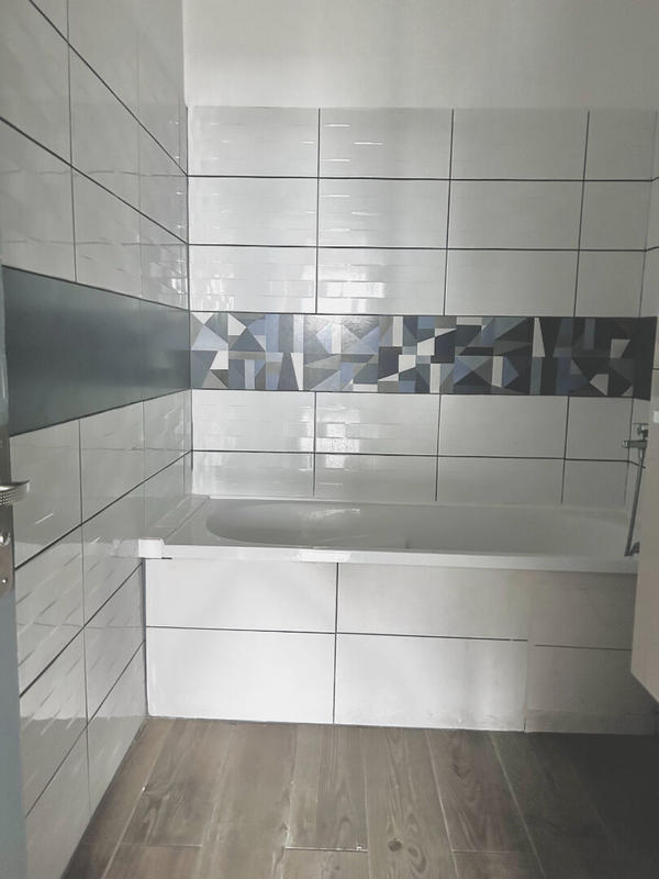 Appartement - 95 m² - 5 pièces