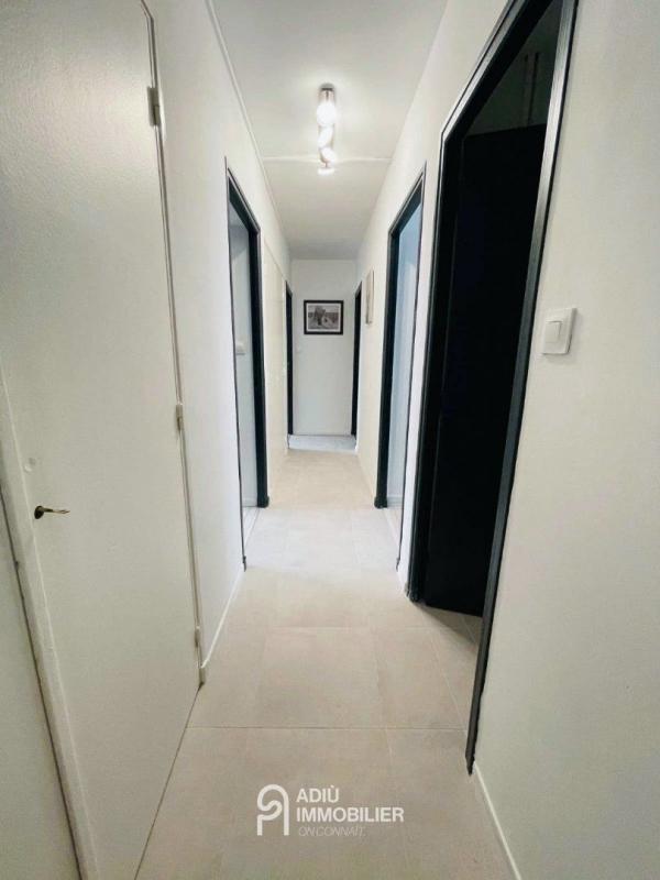 Appartement - 82 m² - 5 pièces