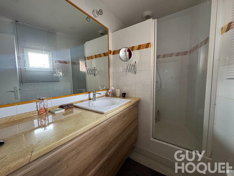 Appartement - 95 m² - 4 pièces