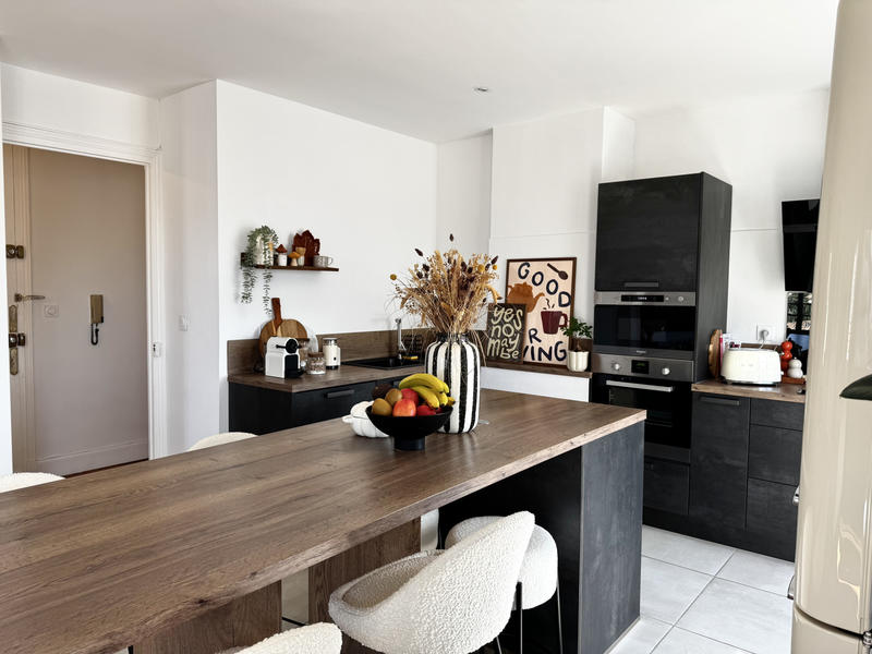 Appartement - 97 m² - 3 pièces