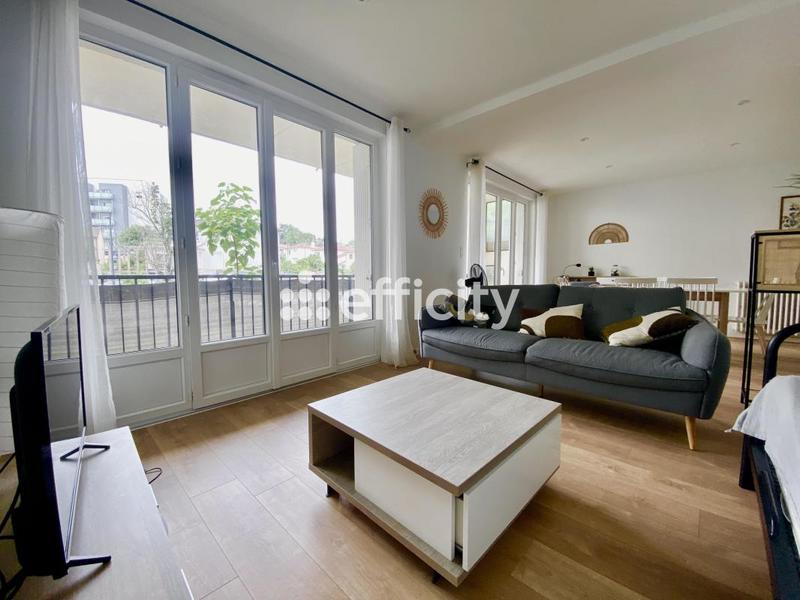 Appartement - 70 m² - 3 pièces