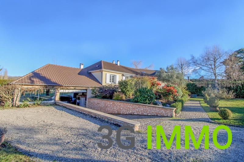 Maison contemporaine - 190 m² - 8 pièces