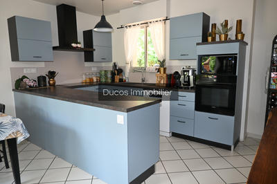 Maison - 212 m² - 6 pièces