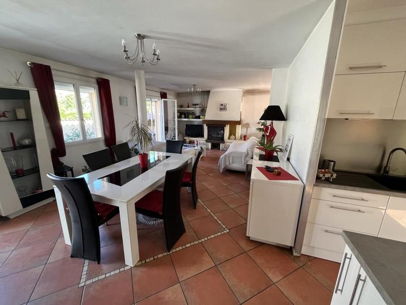 Villa - 95 m² - 3 pièces