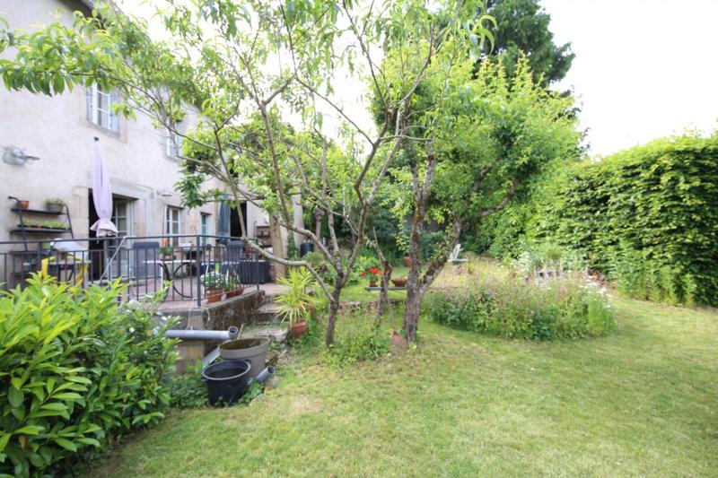 Maison de village - 200 m² - 5 pièces