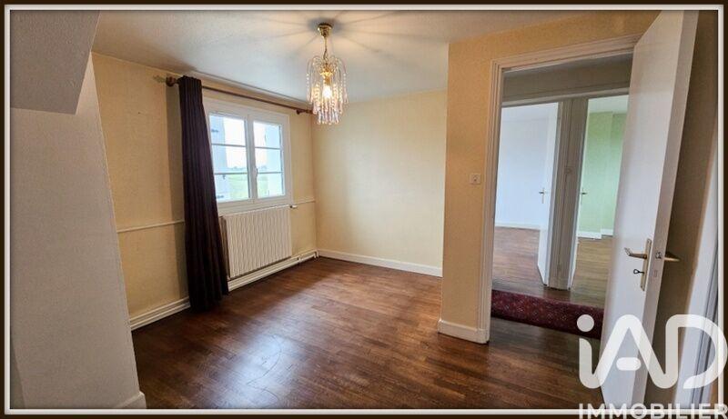 Maison - 102 m² - 4 pièces