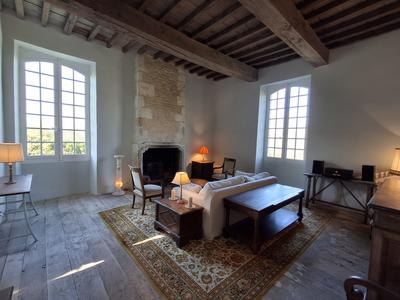 Maison traditionnelle - 202 m² - 7 pièces