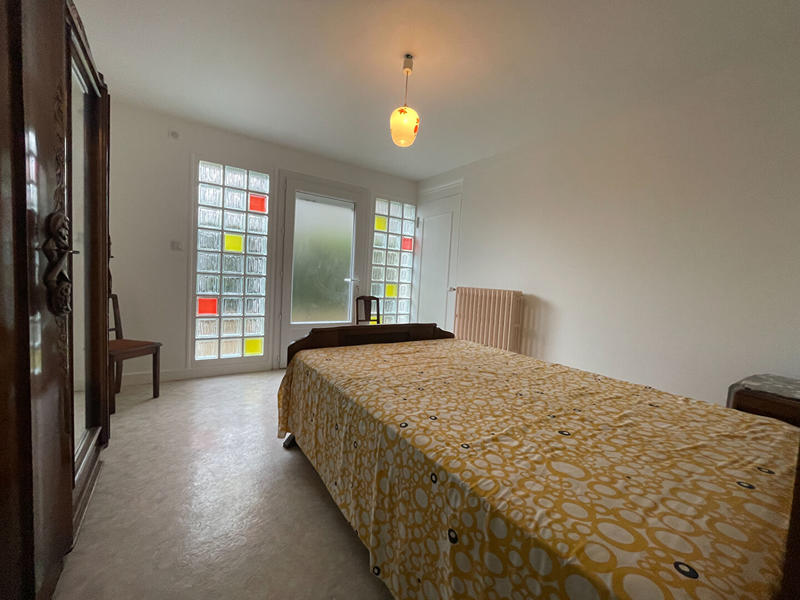 Maison - 229 m² - 7 pièces