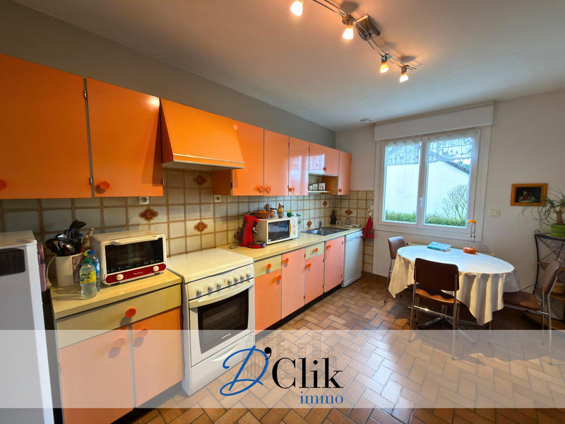 Maison - 139 m² - 6 pièces