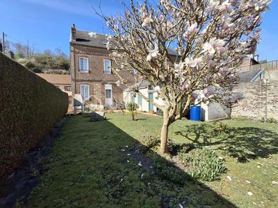 Maison - 111 m² - 6 pièces