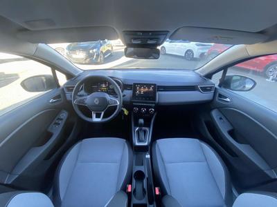 Renault Clio V Evolution E-Tech full hybrid 145 -24