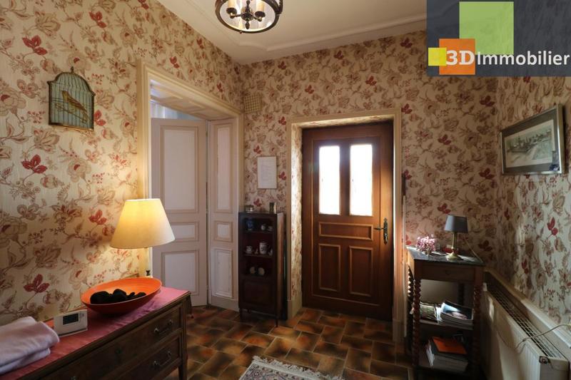 Maison - 233 m² - 8 pièces