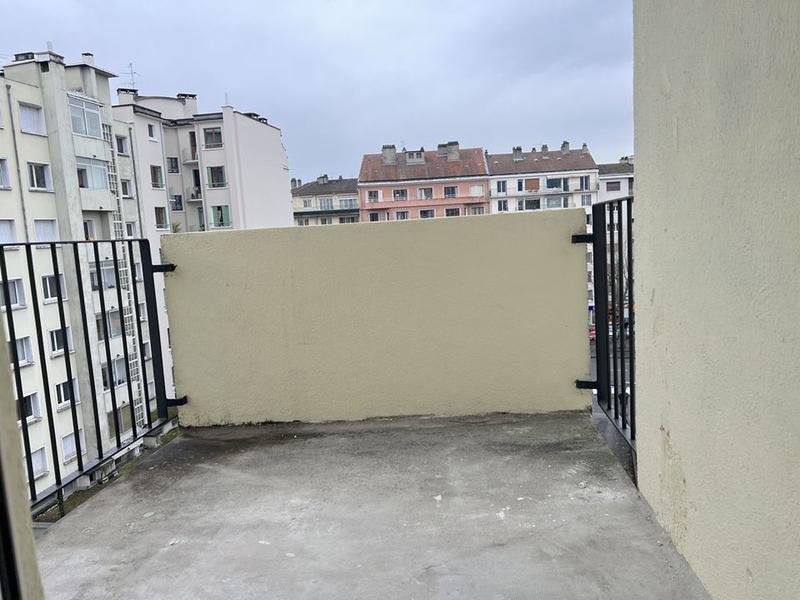 Appartement - 94 m² - 4 pièces