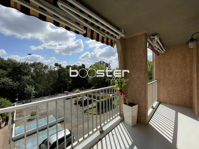 Appartement ancien - 62 m² - 3 pièces