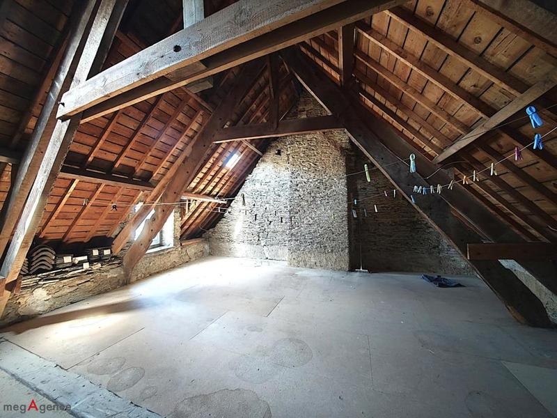 Maison - 280 m² - 10 pièces