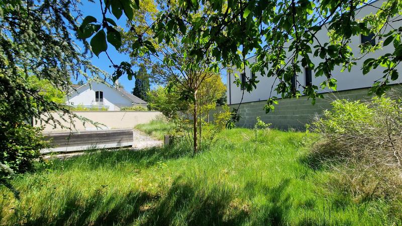 Terrain - 1 088 m²