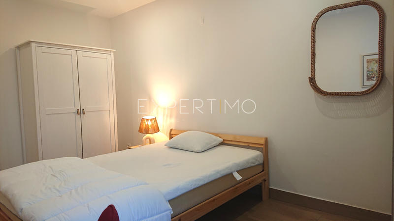 Maison - 199 m² - 6 pièces