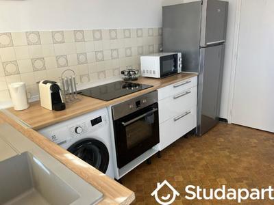 Appartement - 85 m² - 4 pièces