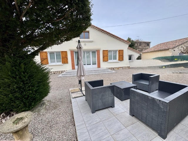 Maison - 105 m² - 4 pièces