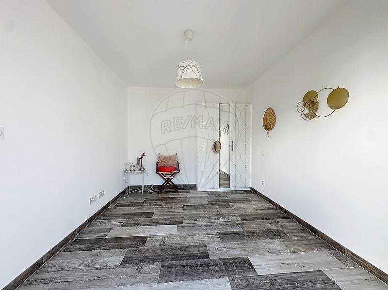 Maison - 122 m² - 4 pièces