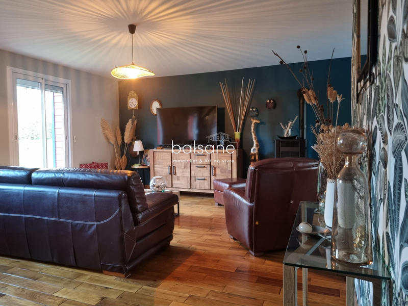 Maison traditionnelle - 165 m² - 5 pièces