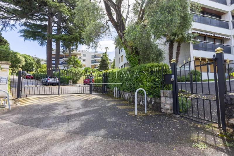 Appartement - 91 m² - 3 pièces