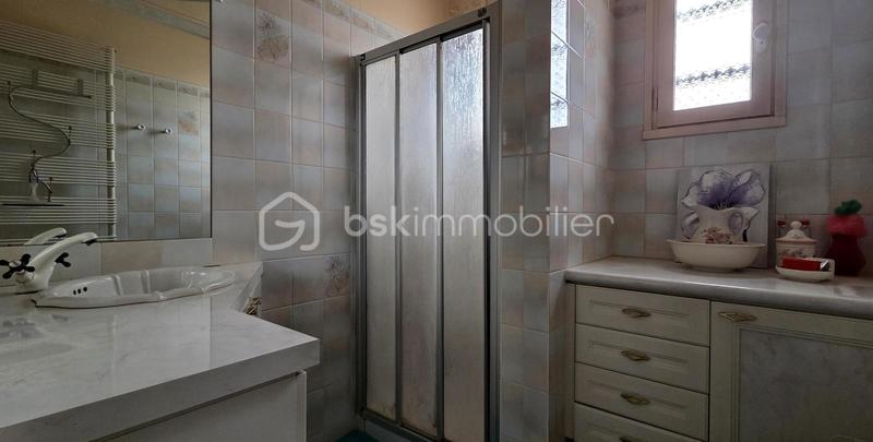 Pavillon - 102 m² - 6 pièces