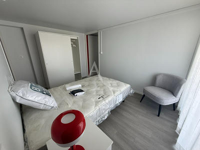 Chambre - 12 m² - 2 pièces