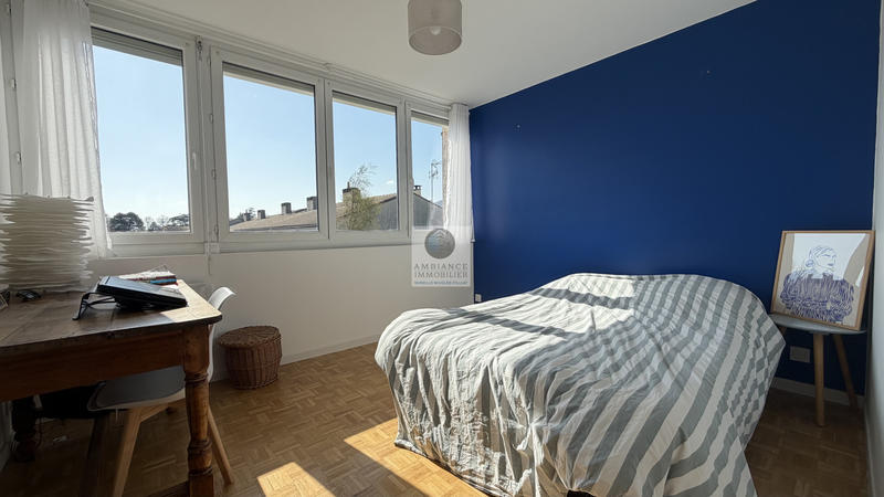 Maison - 111 m² - 6 pièces