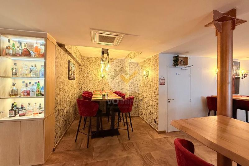 Local commercial - 118 m²