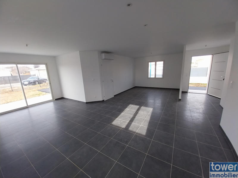 Maison - 94 m² - 4 pièces