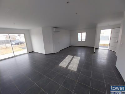 Maison - 94 m² - 4 pièces