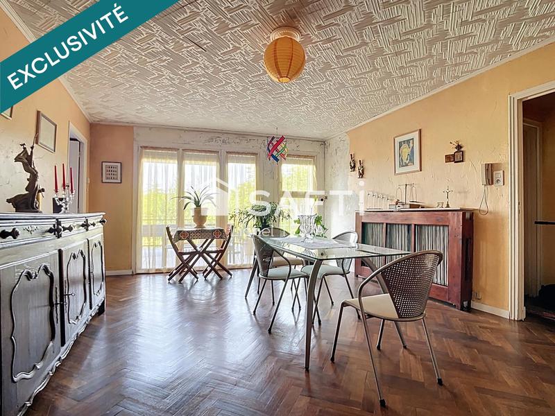 Appartement - 143 m² - 5 pièces