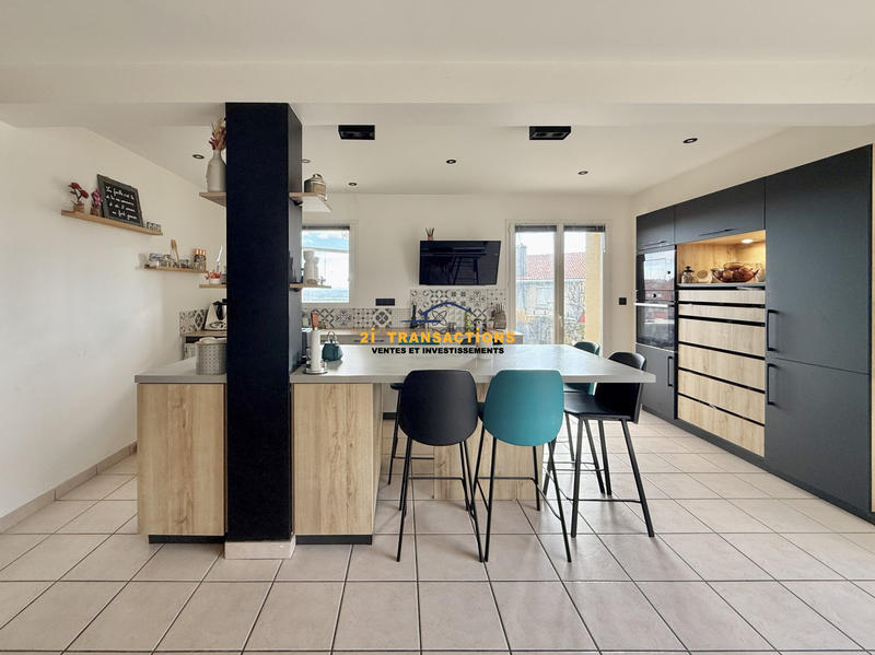 Maison ancienne - 152 m² - 6 pièces