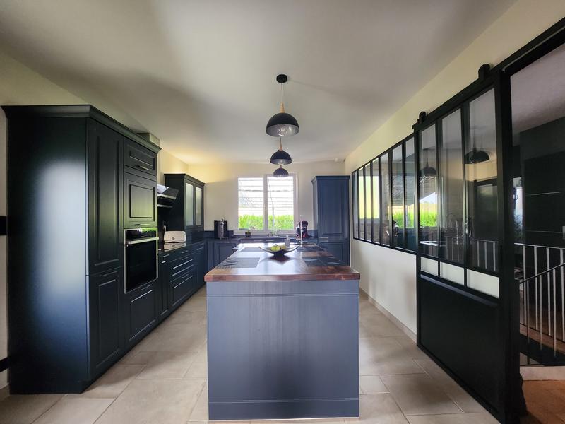 Maison - 145 m² - 6 pièces