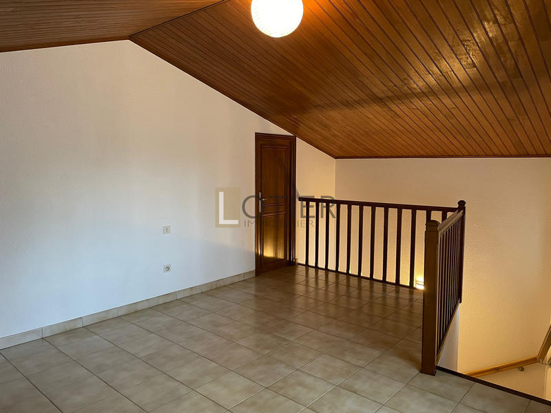 Maison - 159 m² - 6 pièces