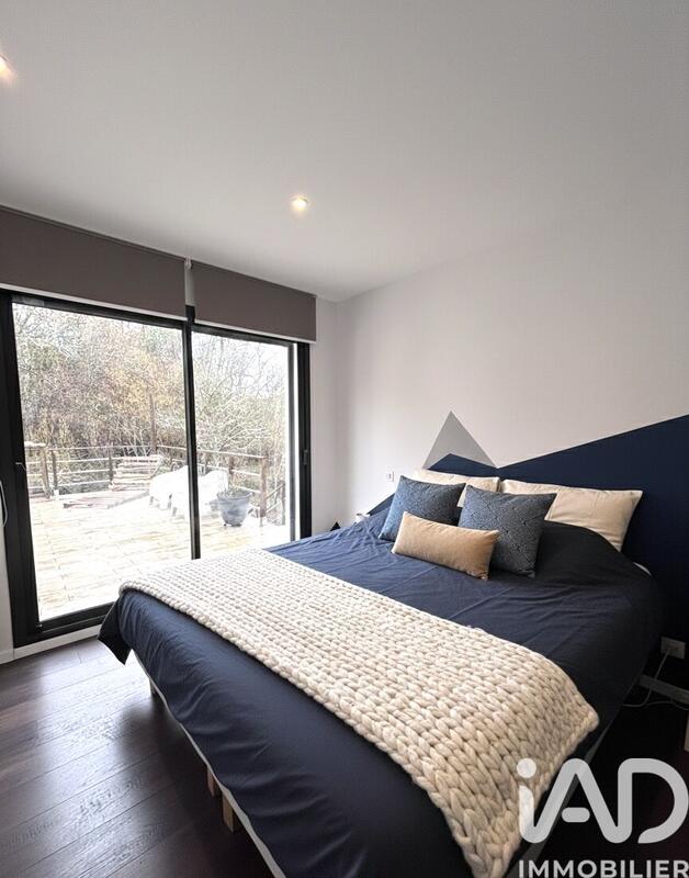 Maison - 125 m² - 5 pièces